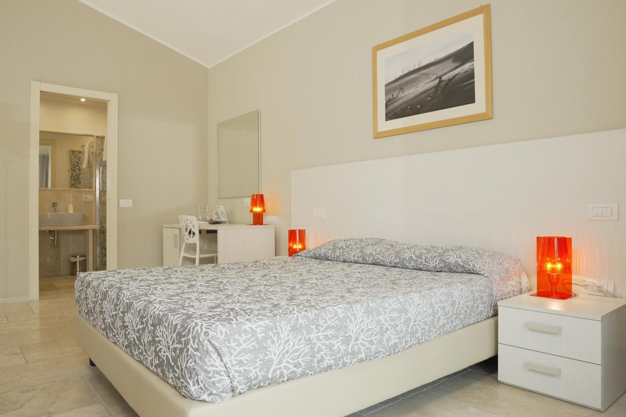 Domu Noa Hotel Villasimius Exterior foto