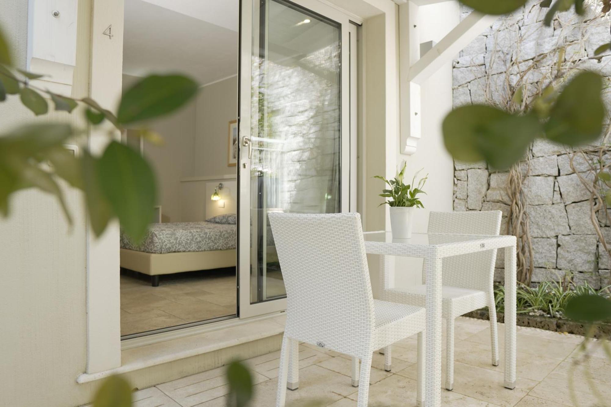 Domu Noa Hotel Villasimius Exterior foto