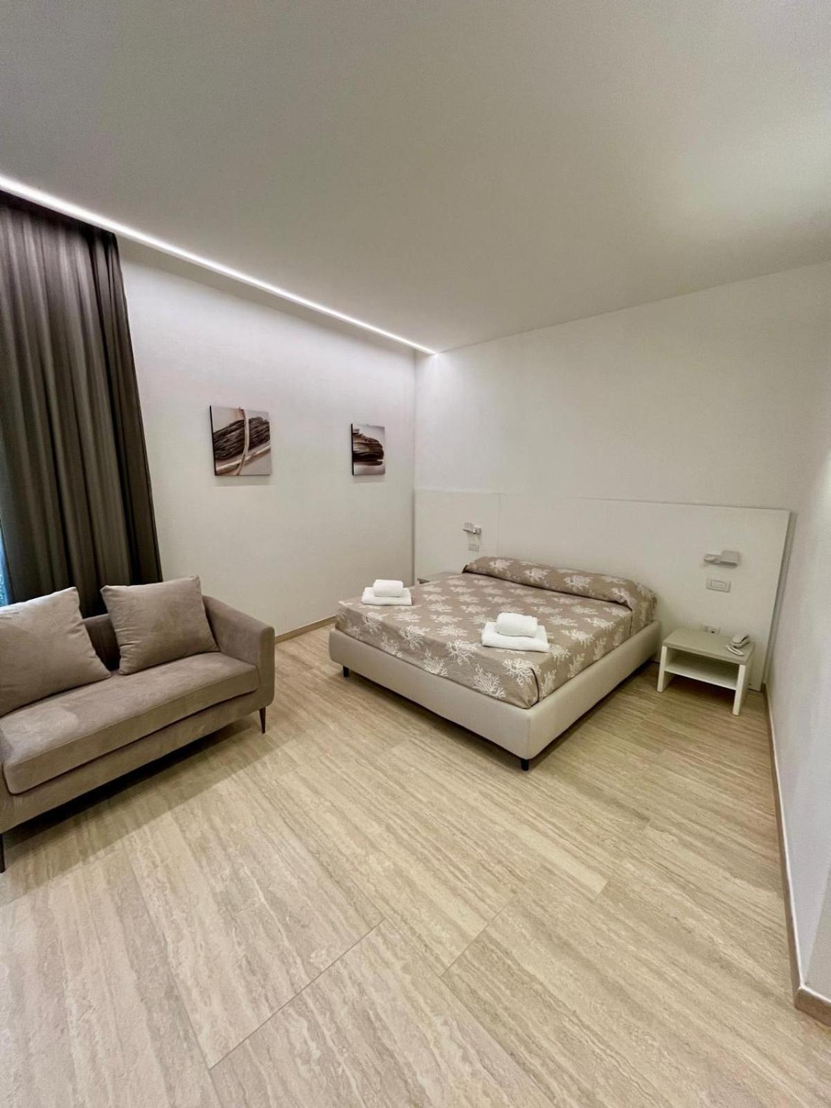 Domu Noa Hotel Villasimius Exterior foto